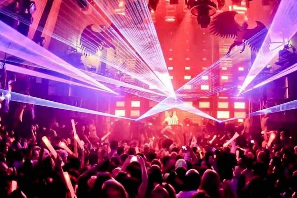 מיאמי Escape Gameroom, Bar, Bbq, Spacious,King Bed, All Luxury Mattresses, Near Beach, 6 Blocks Away From Bars, Nite Clubs, Res, Shops מראה חיצוני תמונה